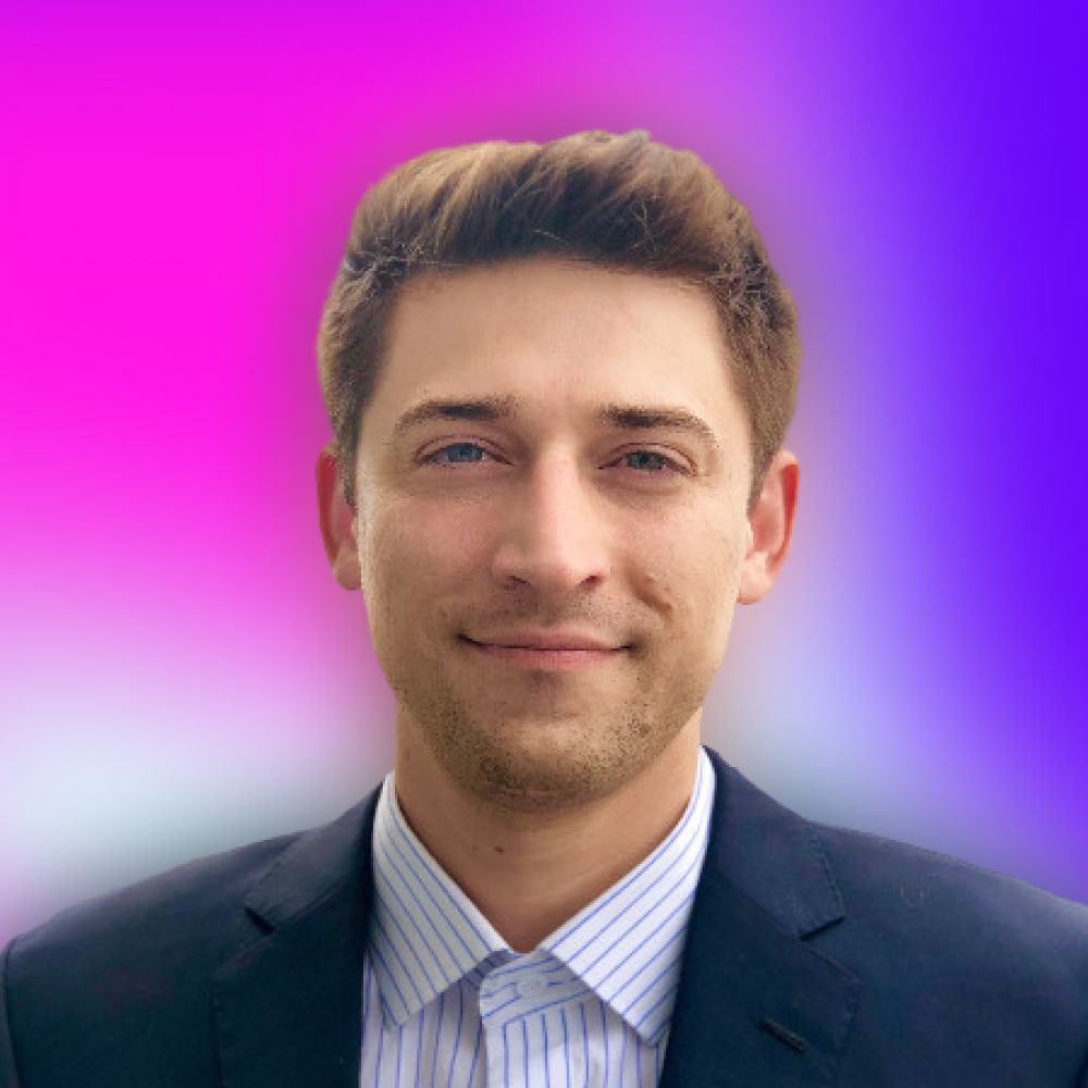 Patrick Cole headshot