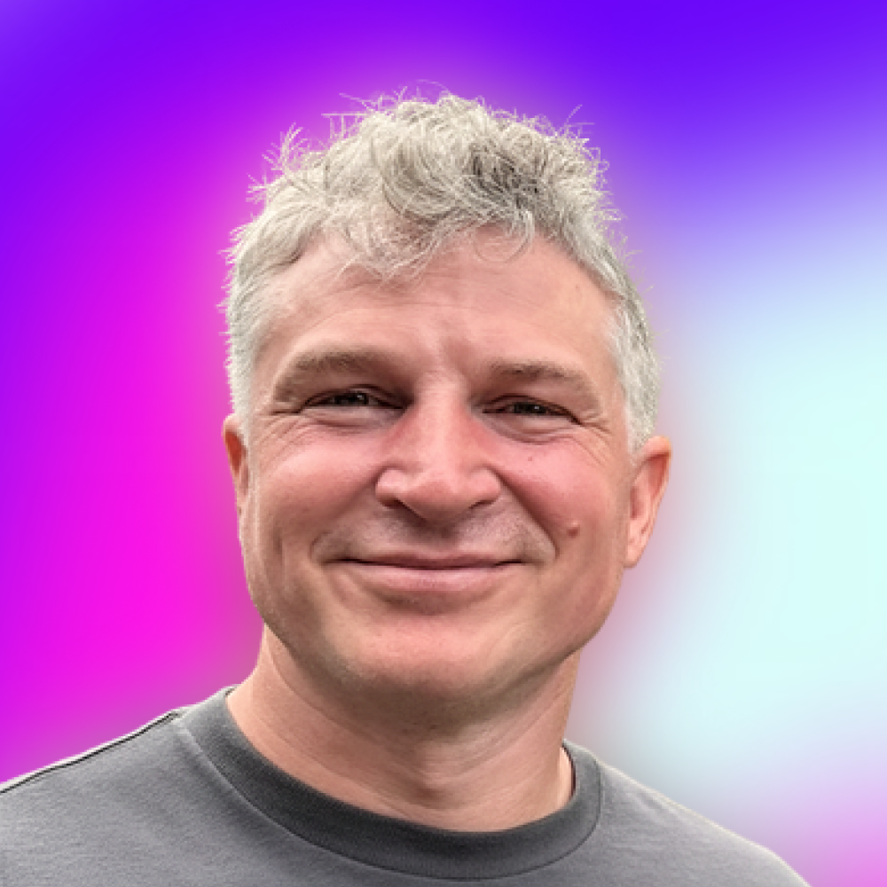 Tim Whelan headshot